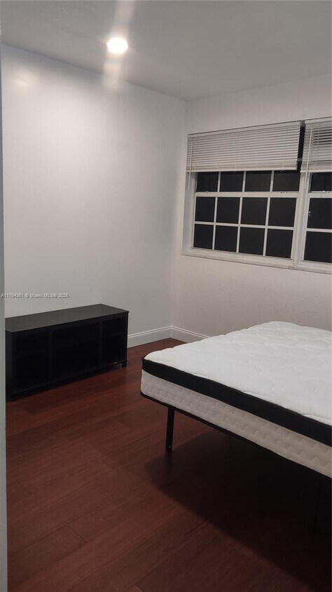 Foto principal - 13301 NW 31st Ave