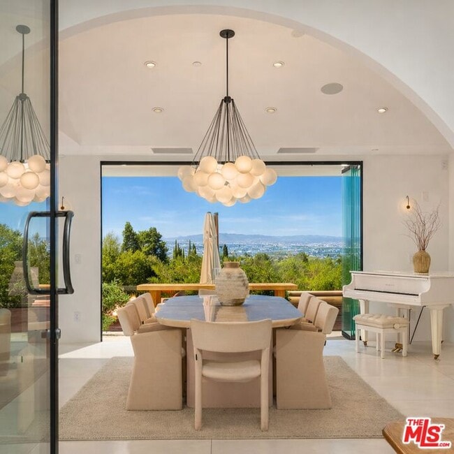 Foto del edificio - 3382 Scadlock Ln