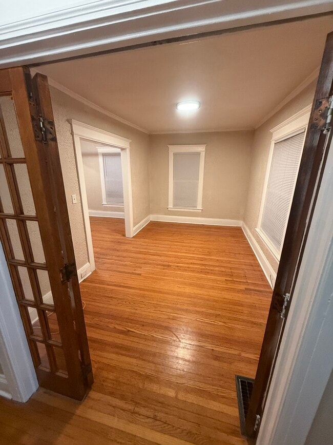 Building Photo - 316 Stafford Ave