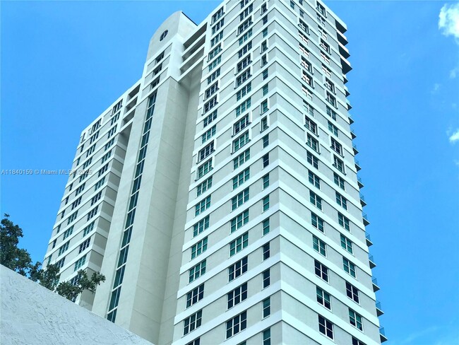 Foto del edificio - 800 Claughton Island Dr