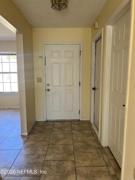 Foto del edificio - 11170 Wandering Oaks Dr