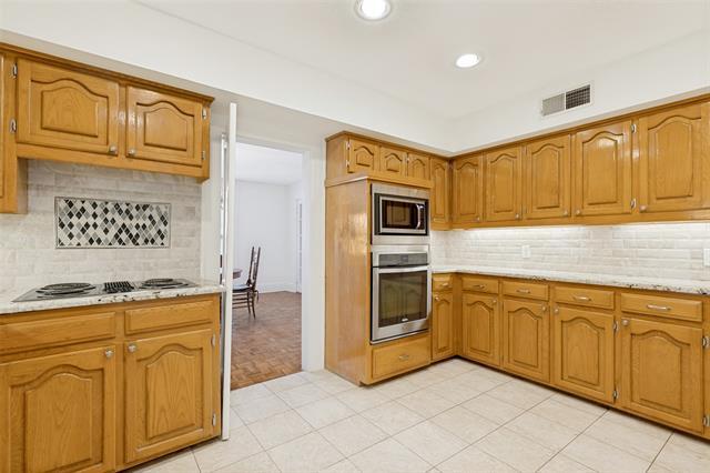 Foto del edificio - 3528 Mockingbird Ln
