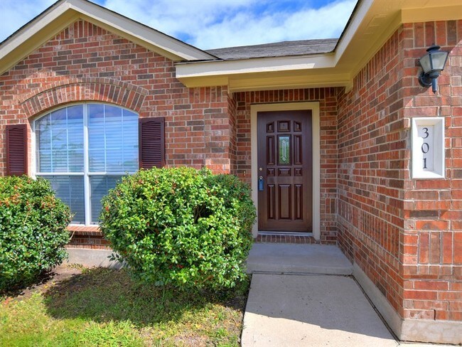 Building Photo - 301 Peaceful Haven Way