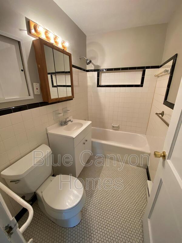 Foto del edificio - 4830 Redwing Way