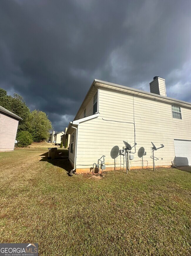 Foto del edificio - 3682 Fremont Dr