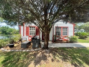 Building Photo - 7817 Midway Dr Terrace