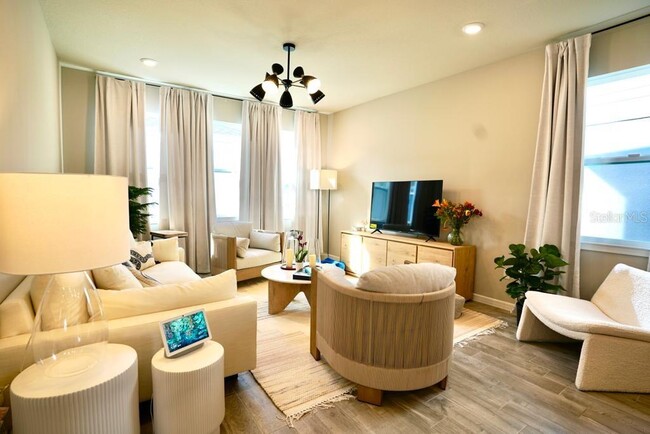 Building Photo - 14162 Lanikai Beach Dr