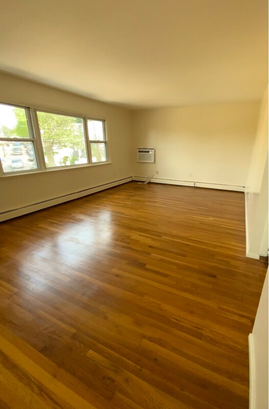 Foto del edificio - 3611 Grand Ave