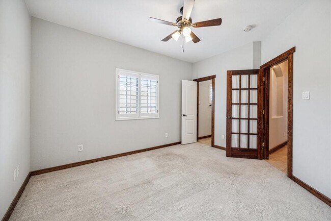 Foto del edificio - 1426 W 21st St