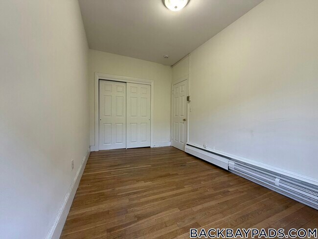 Foto del edificio - 529 Beacon St