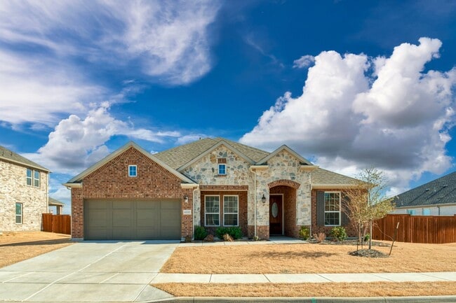 Beautiful 4 Bedroom, 3 Car Garage, Single Story Home in Celina! - Beautiful 4 Bedroom, 3 Car Garage, Single Story Home in Celina!