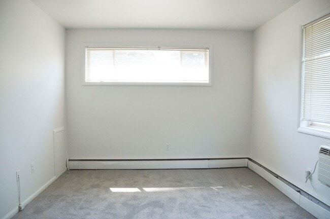 Foto del edificio - !!Spacious 2 Bedroom 1 bath apartment!!
