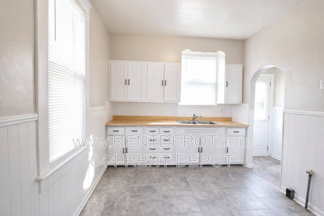 Foto del edificio - 1500 S Morton Ave