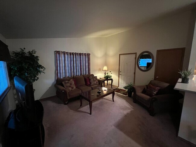 Foto del edificio - 2717 S Pond St