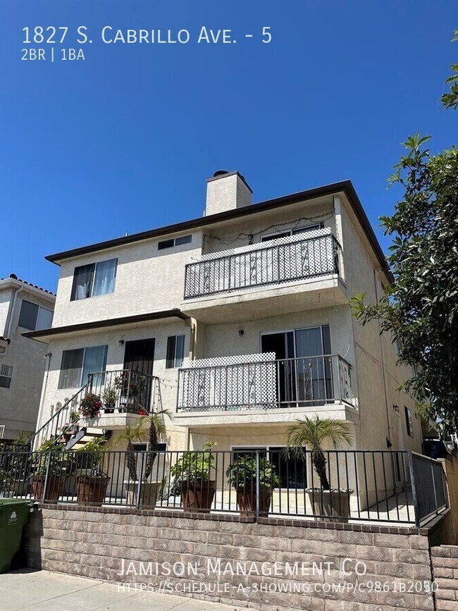 Foto del edificio - 1827 S Cabrillo Ave