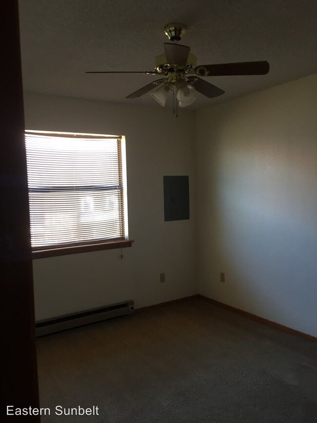 Foto del edificio - 909 W 15th Ln