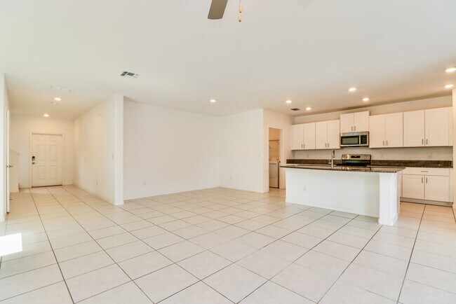 Foto del edificio - 17903 Blissful Stars Dr