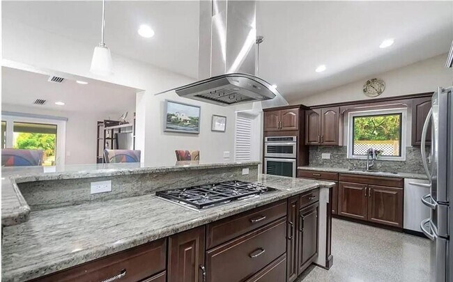 Building Photo - 2649 Nassau Ln