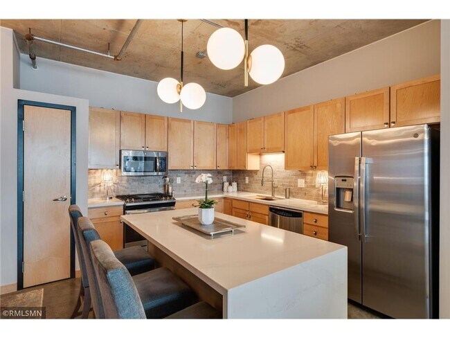 Foto del edificio - 720 N 4th St