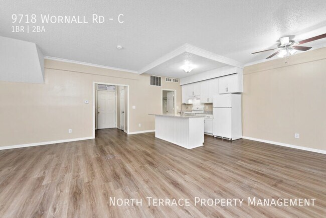 Foto del edificio - Bright & Inviting 1-Bedroom, 1.5-Bath with...