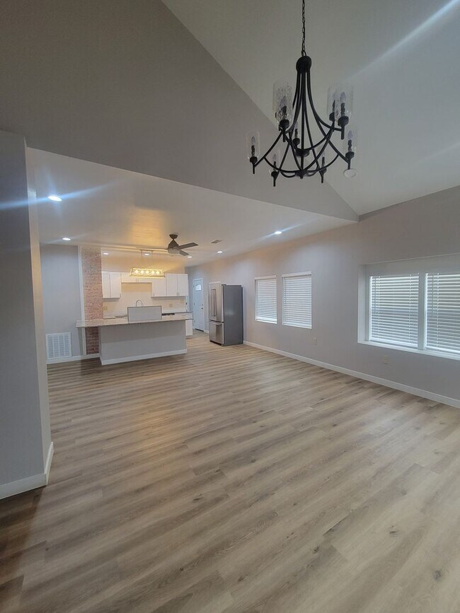 Building Photo - 809 Connolly Clovis NM