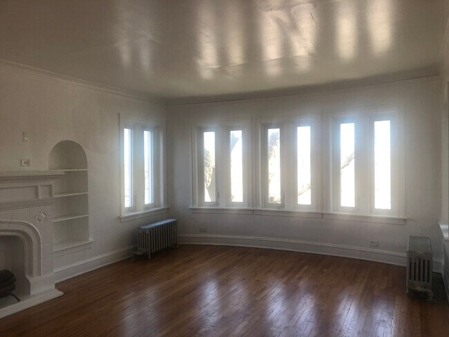 Foto del edificio - 7210 S Lafayette Ave