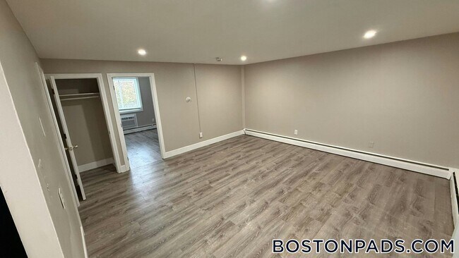 Building Photo - 3 Henry Terrace