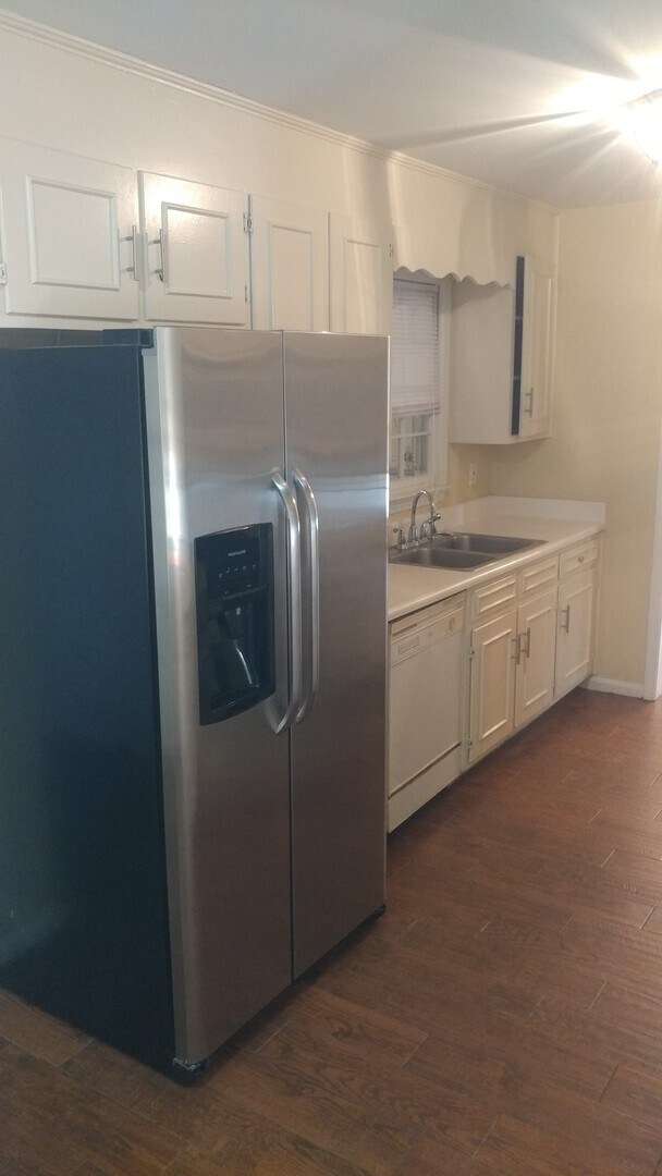 Foto del edificio - Nice 4 Bedroom 2 Bath Property Near Tuscaloosa/Cottondale Area
