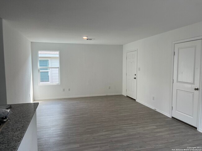 Foto del edificio - 14558 Calaveras Creek