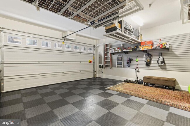 Building Photo - 1520 16th Ct N