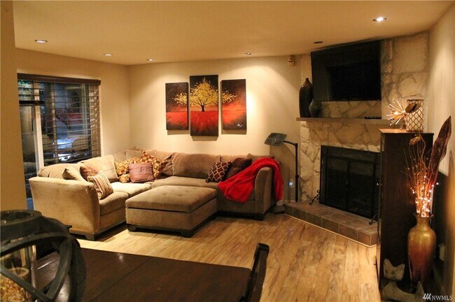 Foto del edificio - 17533 151st Ave SE