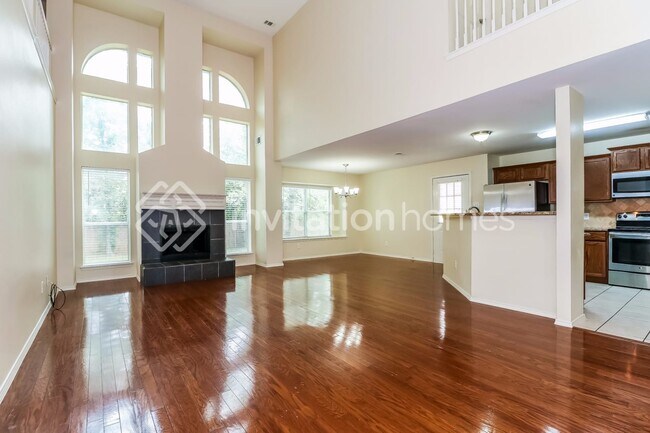 Building Photo - 7309 Mira Vista Dr