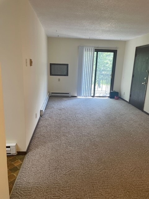 Building Photo - 203 W Dolf St