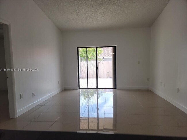 Foto del edificio - 14723 SW 61st Terrace