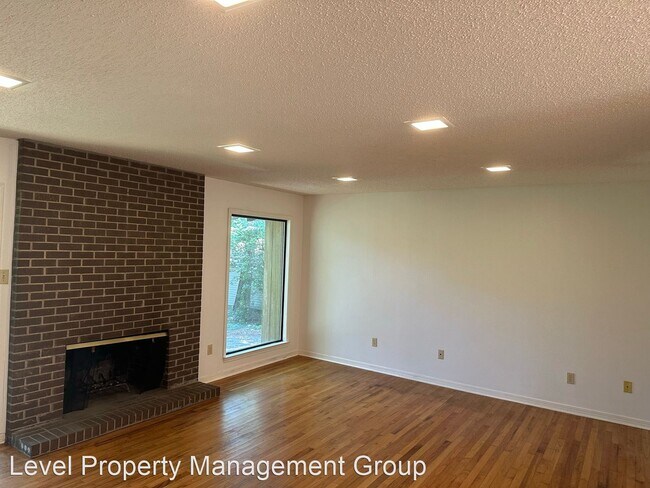Building Photo - 3 br, 2 bath House - 607 Spanish Main Street