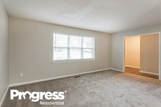 Building Photo - 1724 Sonia Dr