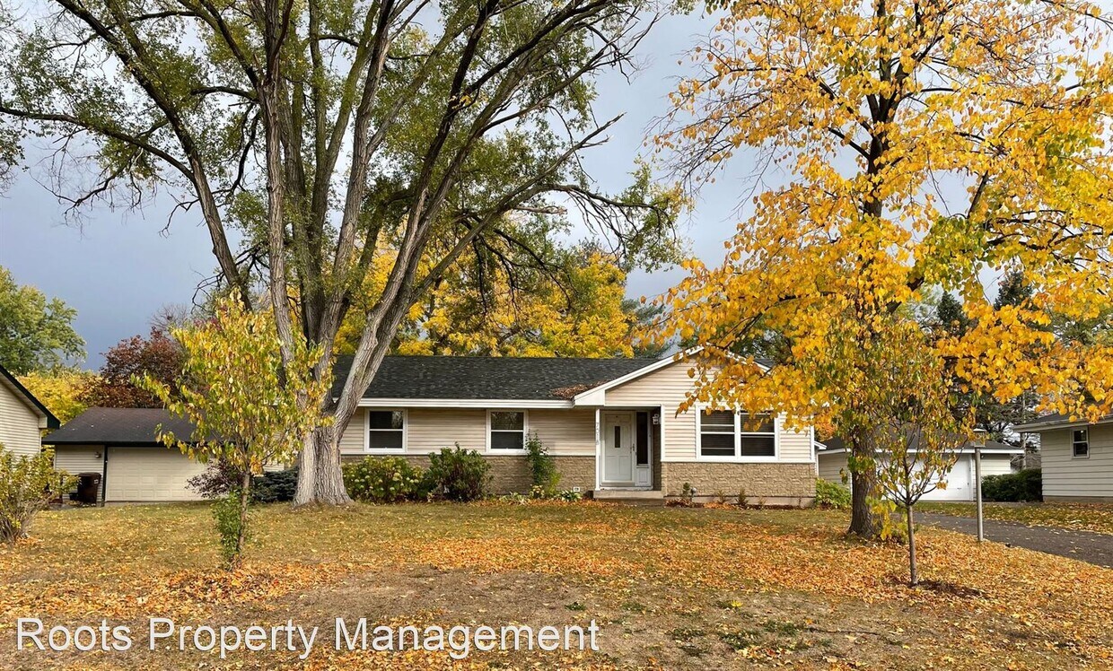 Primary Photo - 4 br, 3 bath House - 7018 Girard Ave N