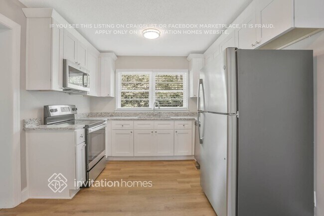 Foto del edificio - 4108 Campbell St NE