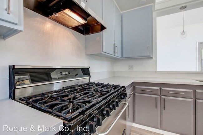 Building Photo - 2 br, 2 bath Apartment - 1047 11th Street ...