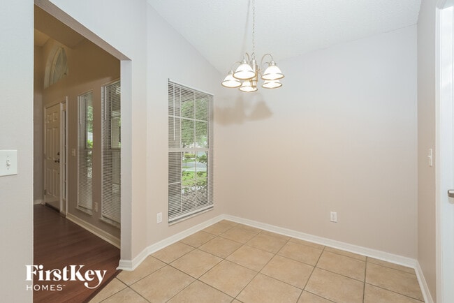 Building Photo - 1421 Saddleridge Dr