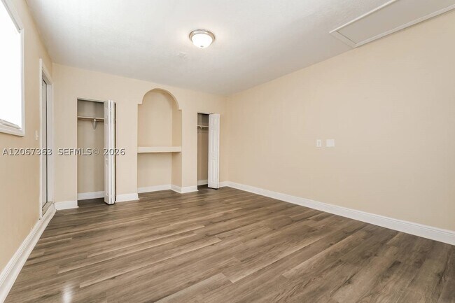 Building Photo - 5583 Cynwyd Cir