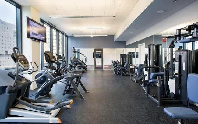 Foto del edificio - 637 N Wells St