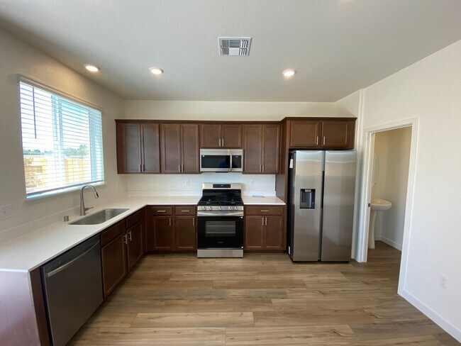 Building Photo - Be the First to Live in this Beauty of a H...