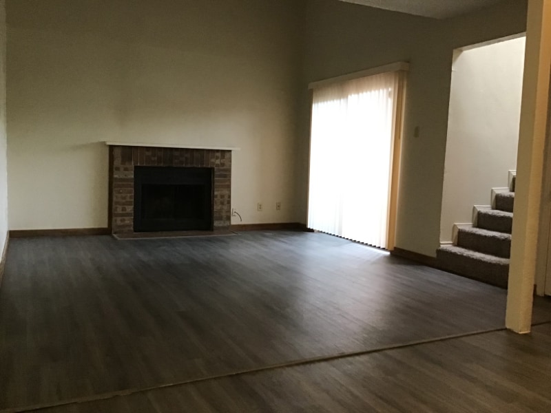Primary Photo - 2227 Madison Dr