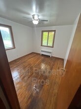 Building Photo - 1981 W Villard Ave