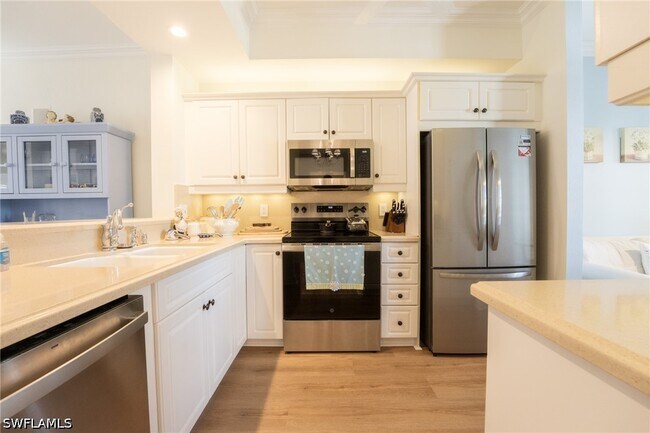 Building Photo - 410 Bayfront Pl