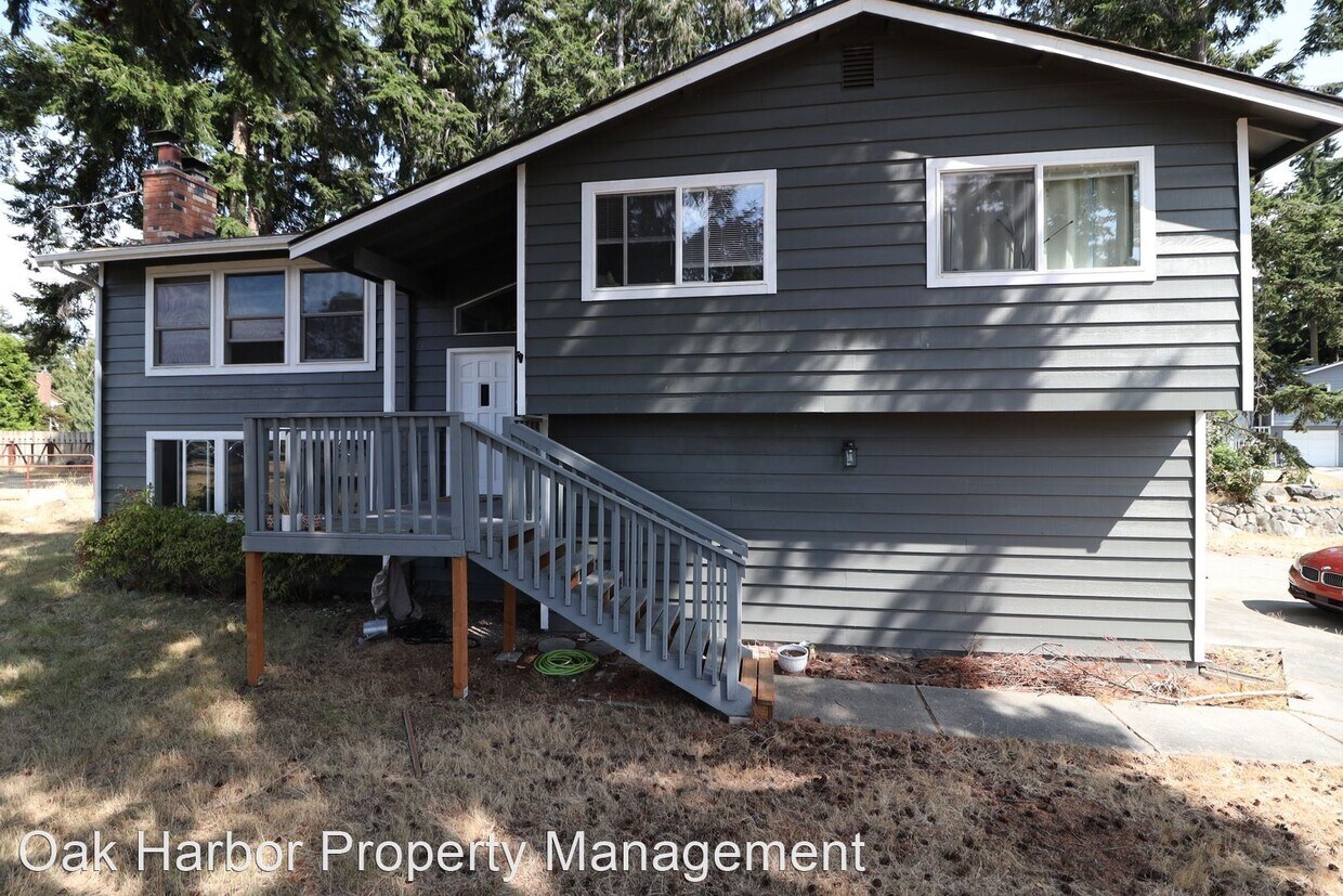 Foto principal - 2 br, 3 bath House - 1214 Independence Ct