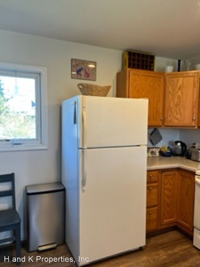 Building Photo - 2 br, 2.5 bath House - 205 Varner Lane