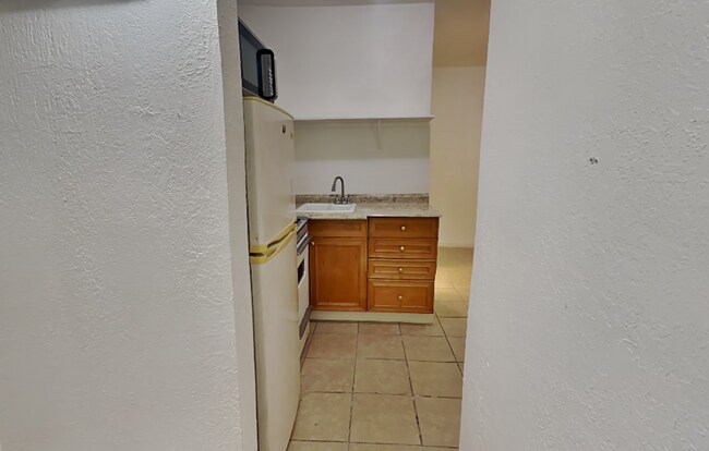 Foto del edificio - 1431 Seminola Blvd