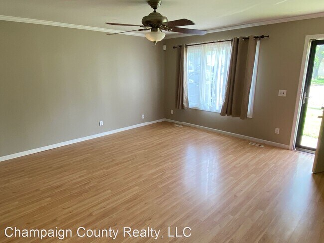 Building Photo - 3 br, 1 bath House - 2600 W. Kirby Ave.